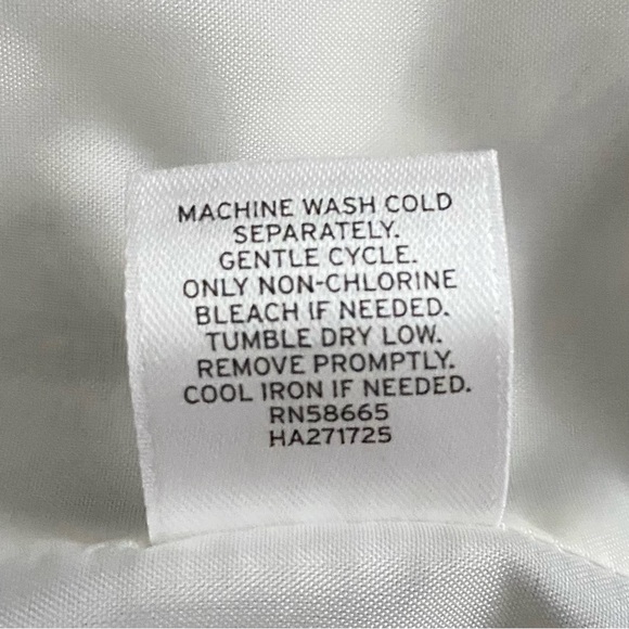 *NWOT* Halogen multi-color floral blazer - Picture 16 of 16